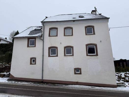 Sonstiges zum Kauf 590.000 € 7 Zimmer 180 m² 792 m² Grundstück Weißenseifen Hersdorf 54597