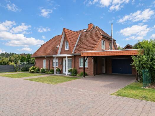 Mehrfamilienhaus zum Kauf als Kapitalanlage geeignet 370.000 € 9 Zimmer 186 m² 697 m² Grundstück Bleckede Bleckede 21354