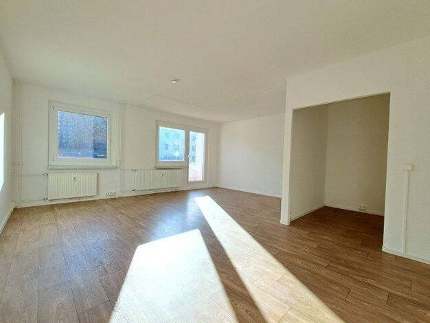 Wohnung zur Miete 347 € 3 Zimmer 69,3 m² EG Pawlowstraße 24 Chrieschwitz Plauen 08529