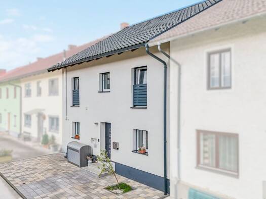 Reihenmittelhaus zum Kauf 589.950 € 5 Zimmer 182,3 m² 560 m² Grundstück Bürmoos 5111