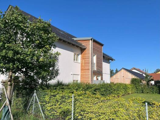Wohnung zur Miete 950 € 3 Zimmer 83 m² frei ab sofort Winhöring Winhöring 84543