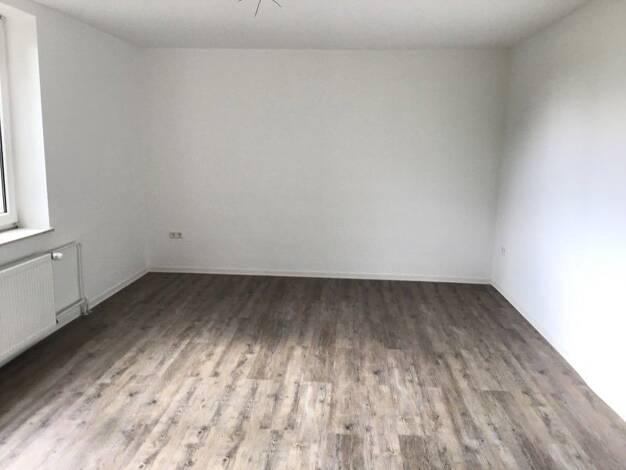 Wohnung zur Miete 609 € 3 Zimmer 72,4 m² 3. Geschoss frei ab 21.06.2025 Schieferkamp 37 Davenstedt Hannover 30455