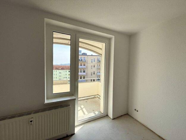 Wohnung zur Miete 278 € 2 Zimmer 49,7 m² 3. Geschoss frei ab 23.05.2026 Jägerstraße 4 Stadtmitte Plauen 08525