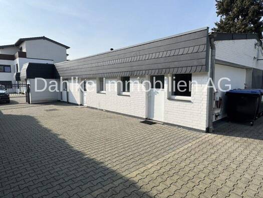 Haus zum Kauf 6 Zimmer 136,9 m² 1.045 m² Grundstück Ratheim Hückelhoven / Ratheim 41836