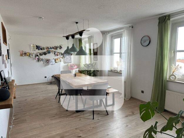 Wohnung zur Miete 1.040 € 4 Zimmer 117 m² frei ab 15.05.2026 Untergriesbach 94107