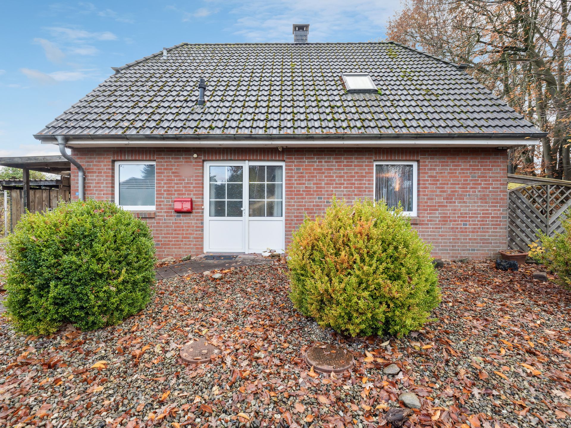 Einfamilienhaus zum Kauf 329.000 € 4 Zimmer 112,5 m²<br/>Wohnfläche 1.051 m²<br/>Grundstück Hoheluft Rendsburg 24768