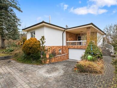 Bungalow zum Kauf 695.000 € 5,5 Zimmer 183 m² 746 m² Grundstück Wintersdorf Zirndorf 90513