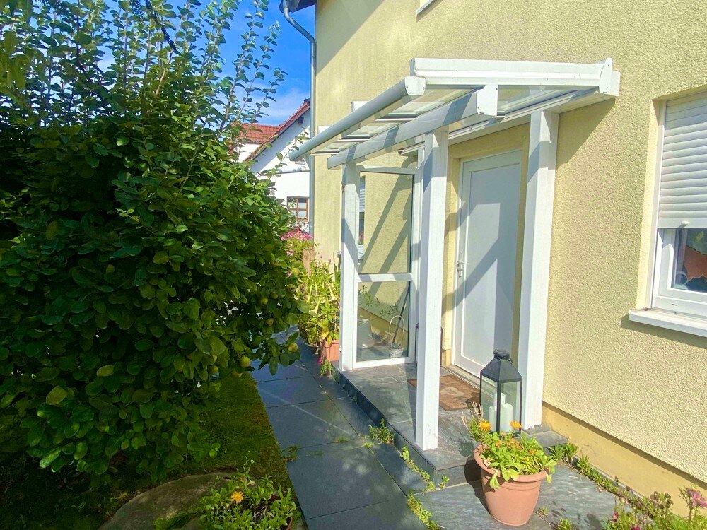 Einfamilienhaus zum Kauf 619.000 € 4 Zimmer 139,8 m²<br/>Wohnfläche 399 m²<br/>Grundstück Staaken Berlin / Staaken 13591