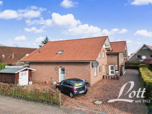 Doppelhaushälfte zum Kauf 335.000 € 5 Zimmer 127,7 m² 308 m² Grundstück Portsloge Edewecht / Portsloge 26188