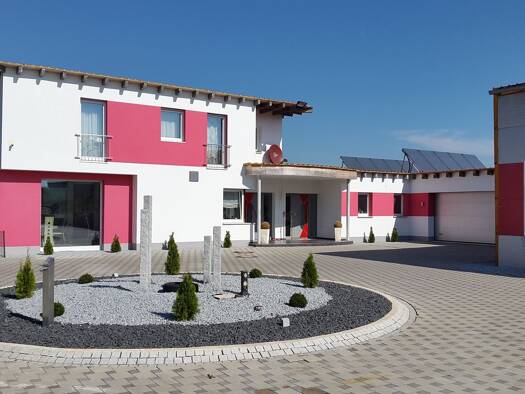 Bungalow zur Miete 1.450 € 3,5 Zimmer 120 m² 600 m² Grundstück frei ab sofort Langenzenn Langenzenn 90579