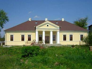 Villa zum Kauf 350.000 € 7 Zimmer 1.448 m² 10.000 m² Grundstück Horne Turovce 93581