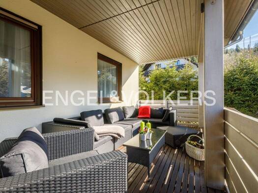 Einfamilienhaus zum Kauf 978.000 € 9 Zimmer 244 m² 1.225 m² Grundstück Altglashütten Feldberg 79868