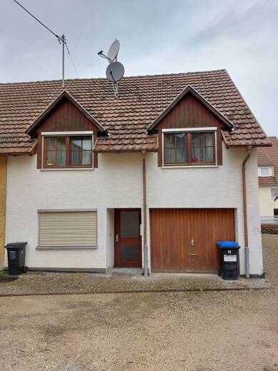 Doppelhaushälfte zum Kauf 230.000 € 4 Zimmer 94 m² 134 m² Grundstück Ehingen Ehingen (Donau) 89584