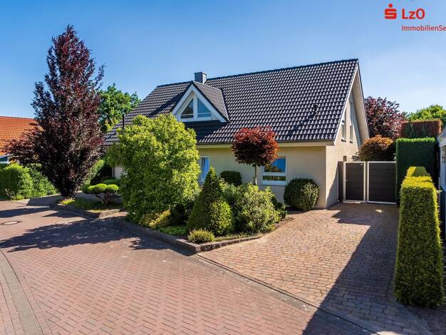 Einfamilienhaus zum Kauf 449.000 € 4 Zimmer 162,9 m² 779 m² Grundstück frei ab sofort Ellenstedt Goldenstedt 49424