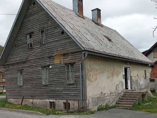 Einfamilienhaus zum Kauf 50.000 € 5 Zimmer 1.299 m² Grundstück Čabar 51306