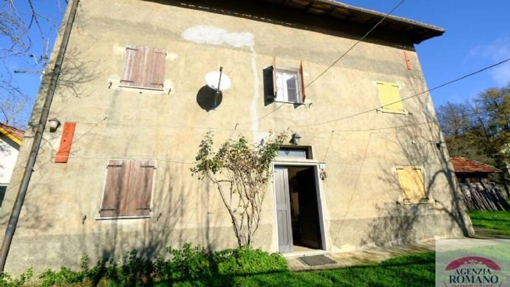 Haus zum Kauf 95.000 € 10 Zimmer 200 m² 2.000 m² Grundstück frei ab sofort Urbe 17048