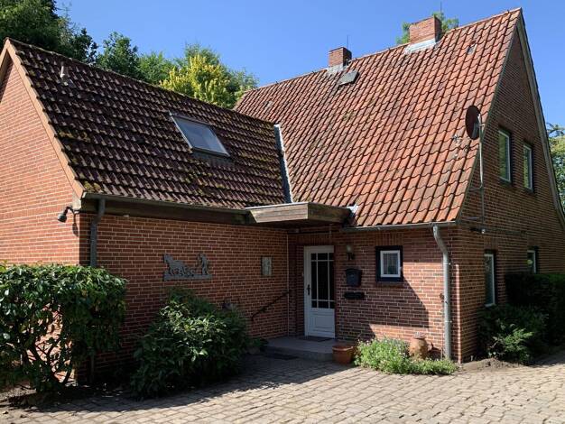 Einfamilienhaus zum Kauf 189.500 € 6 Zimmer 105 m² 1.092 m² Grundstück Helmstorf Helmstorf 24321