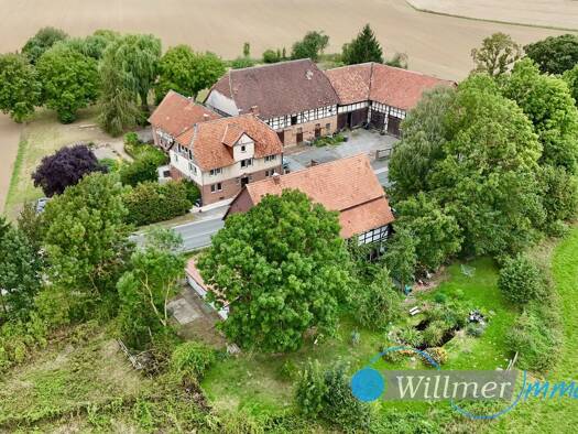 Mehrfamilienhaus zum Kauf als Kapitalanlage geeignet 295.000 € 26 Zimmer 726 m² 16.322 m² Grundstück Naensen Einbeck 37574