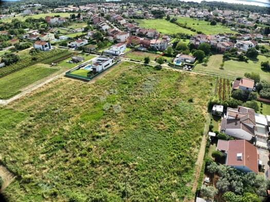 Wohn- und Gewerbegrundstück zum Kauf 183.990 € Valbandon, Fažana Fažana 52212