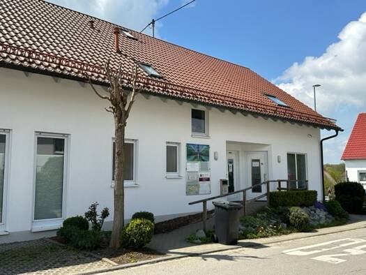 Medizinisches Gebäude zum Kauf 1.450.000 € 230 m² Bürofläche Nersingen 89278