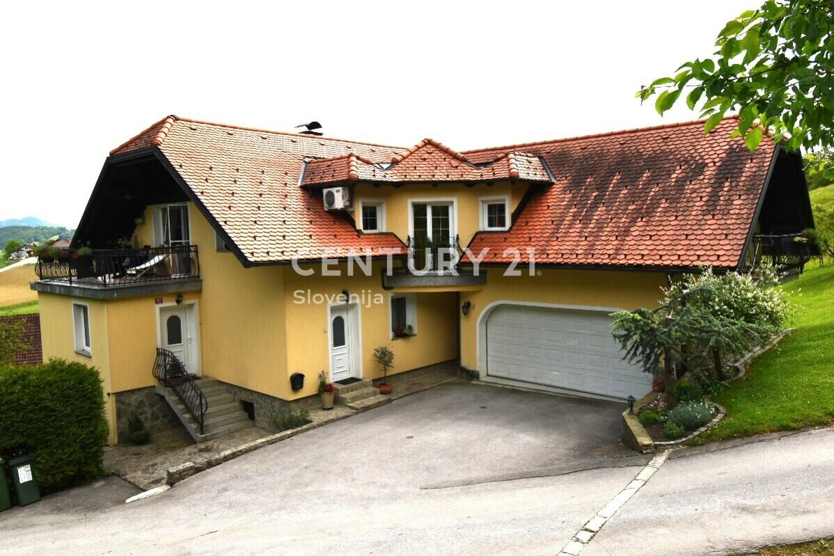 Einfamilienhaus zum Kauf provisionsfrei 305.000 € 7 Zimmer 201 m²<br/>Wohnfläche 1.162 m²<br/>Grundstück Smarje pri Jelsah 3240