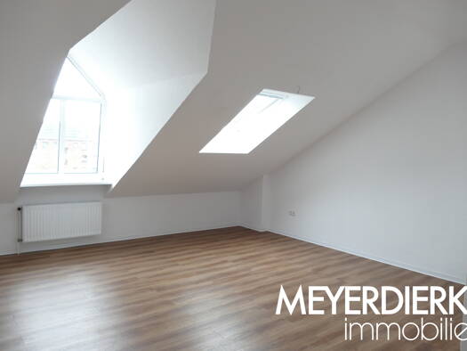 Wohnung zur Miete 420 € 2 Zimmer 59,9 m² Innenstadt Wilhelmshaven 26382