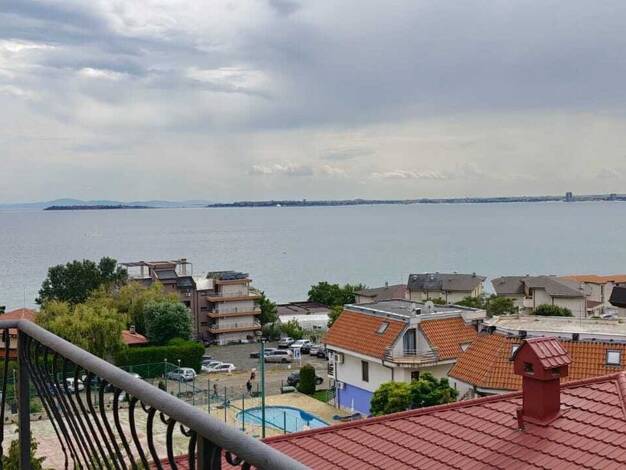 Wohnung zum Kauf provisionsfrei 129.500 € 2 Zimmer 56,5 m² 4. Geschoss Sveti Vlas 8256