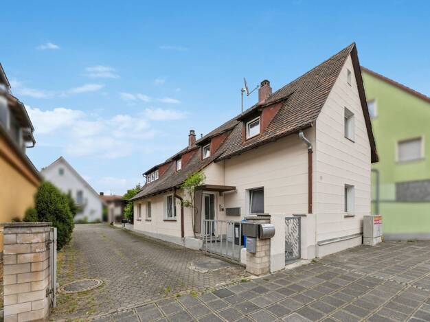Mehrfamilienhaus zum Kauf 375.000 € 6 Zimmer 111,3 m² 162 m² Grundstück Kornburg / Worzeldorf Nürnberg 90455