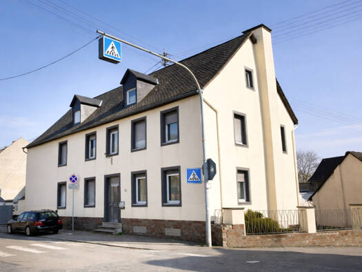 Einfamilienhaus zum Kauf 269.000 € 6 Zimmer 157,5 m² 398 m² Grundstück Polch 56751