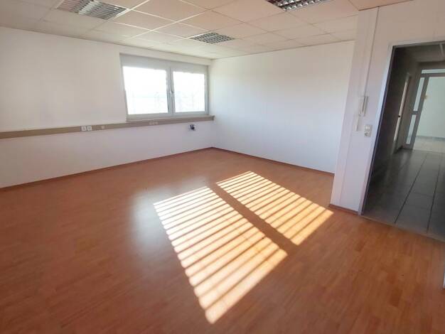 Bürofläche zur Miete 250 € 1 Zimmer 25 m² Bürofläche Mainaschaff 63814
