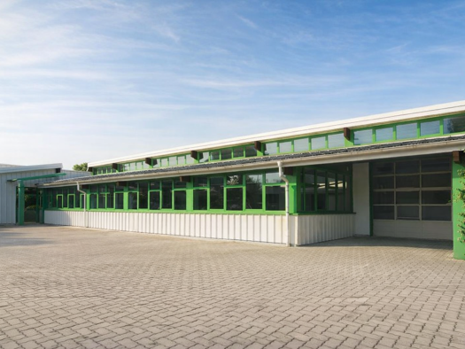 Produktionshalle zur Miete 2.500 € 494,9 m² Lagerfläche Gewerbestrasse 12 Illmensee 88636