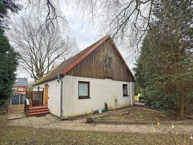 Einfamilienhaus zum Kauf 360.000 € 3,5 Zimmer 121 m² 935 m² Grundstück Neugraben-Fischbek Hamburg 21149