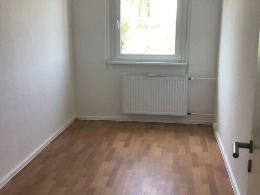 Wohnung zur Miete 345 € 2 Zimmer 47,5 m² 3. Geschoss frei ab 01.09.2026 Tschirchdamm 35 Hohenstücken Brandenburg an der Havel 14772