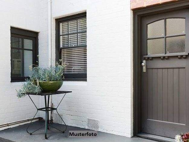 Einfamilienhaus zum Kauf 303.000 € 4 Zimmer 213 m² 942 m² Grundstück Gebhardshagen Salzgitter 38229