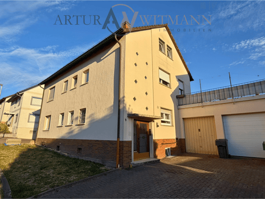 Haus zum Kauf 590.000 € 8 Zimmer 210 m² 704 m² Grundstück Lahr Lahr/Schwarzwald 77933