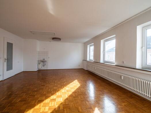 Wohnung zur Miete 605 € 4 Zimmer 121 m² Geschoss 2/3 frei ab sofort Sigmaringen 72488