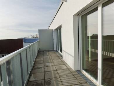 Wohnung zur Miete 1.900 € 5 Zimmer 166,4 m² Dachgeschoss, 5. Geschoss frei ab 01.09.2025 Kurt-Eisner-Str. 102 Südvorstadt Leipzig 04275