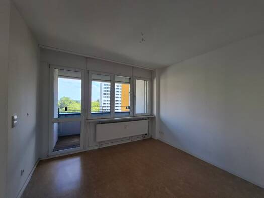 Wohnung zur Miete nur mit Wohnberechtigungsschein 435 € 1 Zimmer 39,7 m² 8. Geschoss frei ab 16.09.2026 Senftenberger Ring 12 Märkisches Viertel Reinickendorf 13439