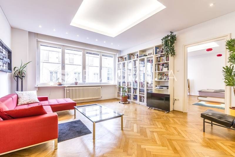 Wohnung zur Miete 1.500 € 2 Zimmer 135 m²<br/>Wohnfläche 3.<br/>Geschoss Trg Bana Jelacica Donji grad 10000