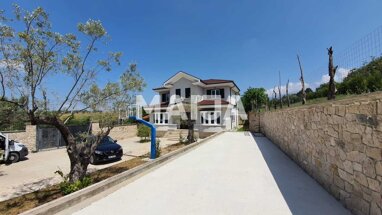 Villa zum Kauf 550.000 € 5 Zimmer 310 m² 1.200 m² Grundstück Rruga Asllan Kerciku Petrelë 1034