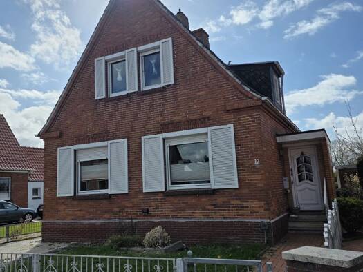 Einfamilienhaus zum Kauf 195.000 € 5 Zimmer 115 m² Harsweg Emden 26721
