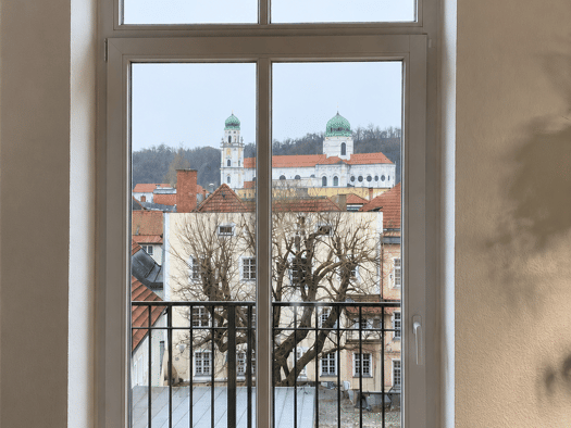 Wohnung zur Miete 980 € 3 Zimmer 90 m² Geschoss 2/4 frei ab 01.10.2026 Innstadt Passau 94032