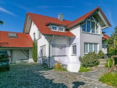 Mehrfamilienhaus zum Kauf als Kapitalanlage geeignet 792.000 € 10 Zimmer 261 m² 629 m² Grundstück Mendelbeuren Altshausen 88361