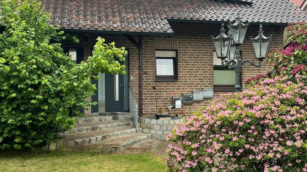 Mehrfamilienhaus zum Kauf als Kapitalanlage geeignet 600.000 € 10 Zimmer 309,2 m² 1.310 m² Grundstück Vreden 48691