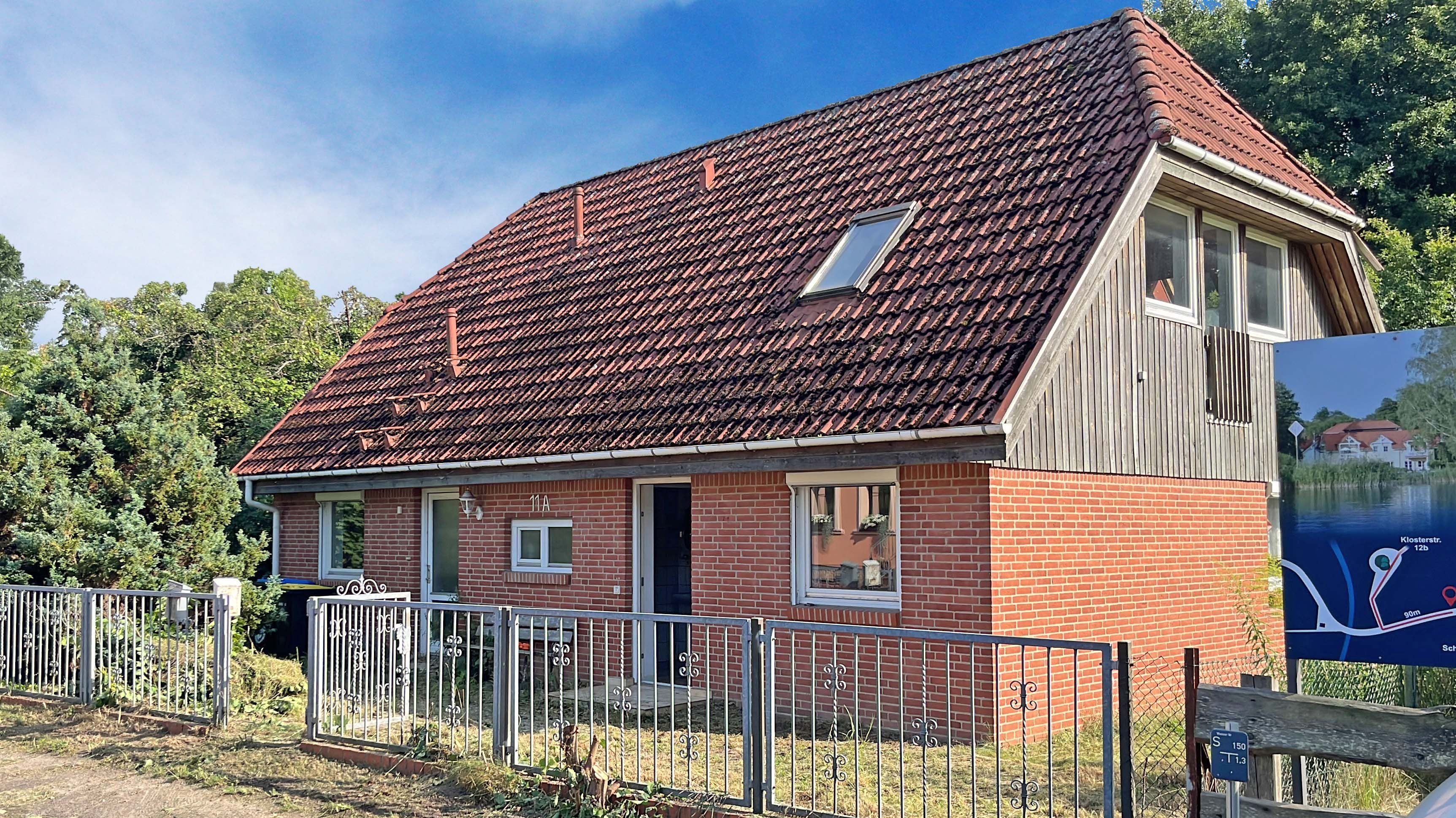 Einfamilienhaus zum Kauf provisionsfrei 169.000 € 7 Zimmer 140 m²<br/>Wohnfläche 539 m²<br/>Grundstück ab sofort<br/>Verfügbarkeit Himmelpfort Fürstenberg/Havel 16798