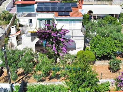 Haus zum Kauf 960.000 € 4 Zimmer 143 m² Okrug