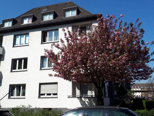 Studio zur Miete 510 € 1 Zimmer 30 m² Geschoss 2/3 frei ab 01.05.2026 Golzheim Düsseldorf 40474