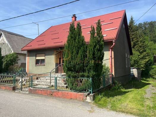 Einfamilienhaus zum Kauf 120.000 € 4 Zimmer 200 m² Grundstück Fužine 51322