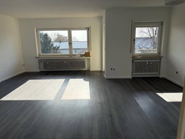 Wohnung zur Miete 890 € 3 Zimmer 85 m² 1. Geschoss frei ab 15.04.2026 Leinburg 91227