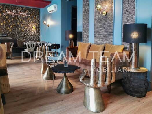 Bürogebäude zum Kauf als Kapitalanlage geeignet 1.700.000 € 18 Zimmer 450,2 m² 277,2 m² Grundstück Setúbal